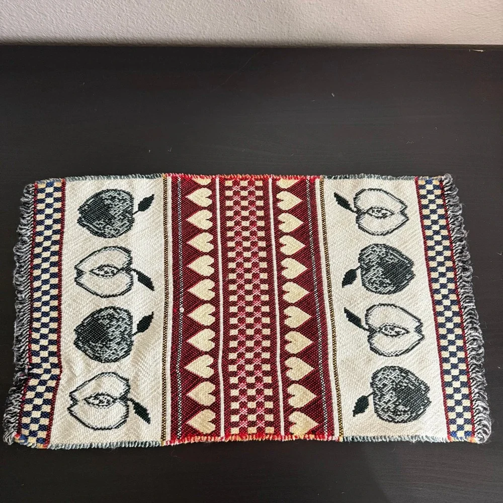 Lot of 4 Apple & Heart Pattern Checkered Fringed Placemats Fall Farmhouse Granny